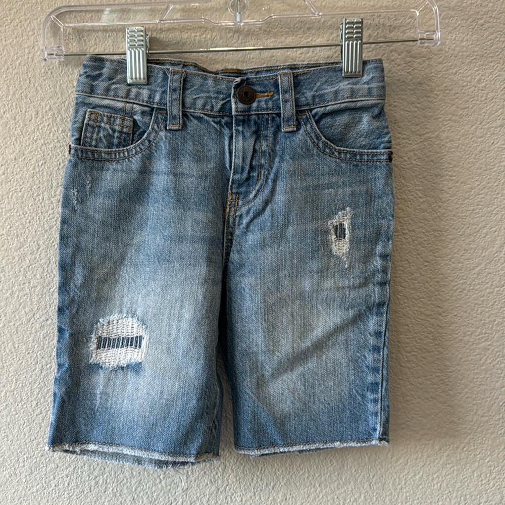 OshKosh Bigosh Boys Jean Shorts Size 4 EUC